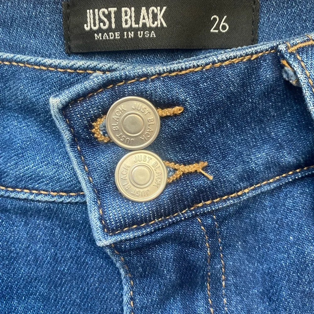 Just Black Denim Jean Shorts made in USA 26